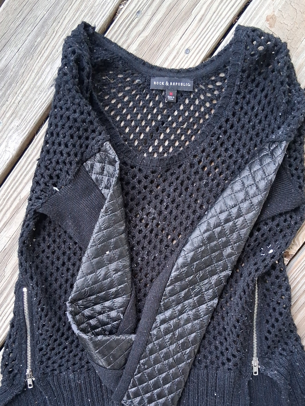 Rock & Republic Black Open-Weave V-Neck Sweater with Quilted Panels